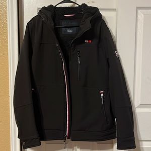 Tommy Hilfiger Men's Soft Shell Sherpa
Lined Performance Jacket Size Large